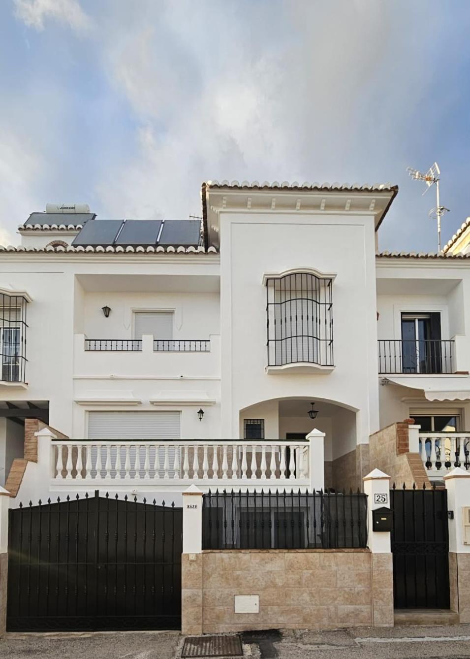 Villa Jara 25 Nerja Exterior photo